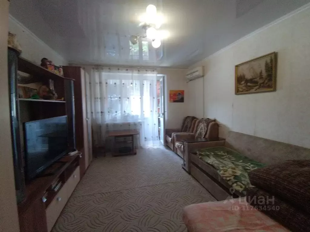 3-к кв. Краснодарский край, Горячий Ключ ул. Кириченко (59.6 м) - Фото 1
