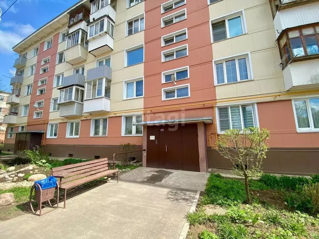 2-к кв. Московская область, Клин Клин-9 городок, 9 (42.2 м) - Фото 0