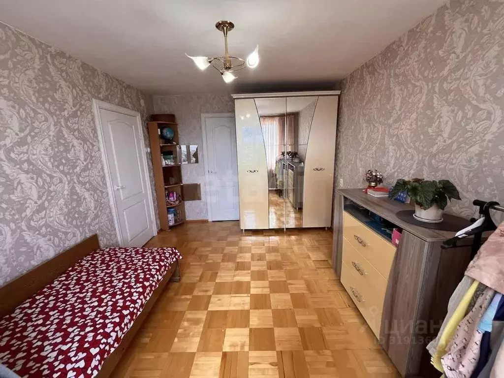 3-к кв. Удмуртия, Ижевск Нагорная ул., 58 (72.0 м) - Фото 0