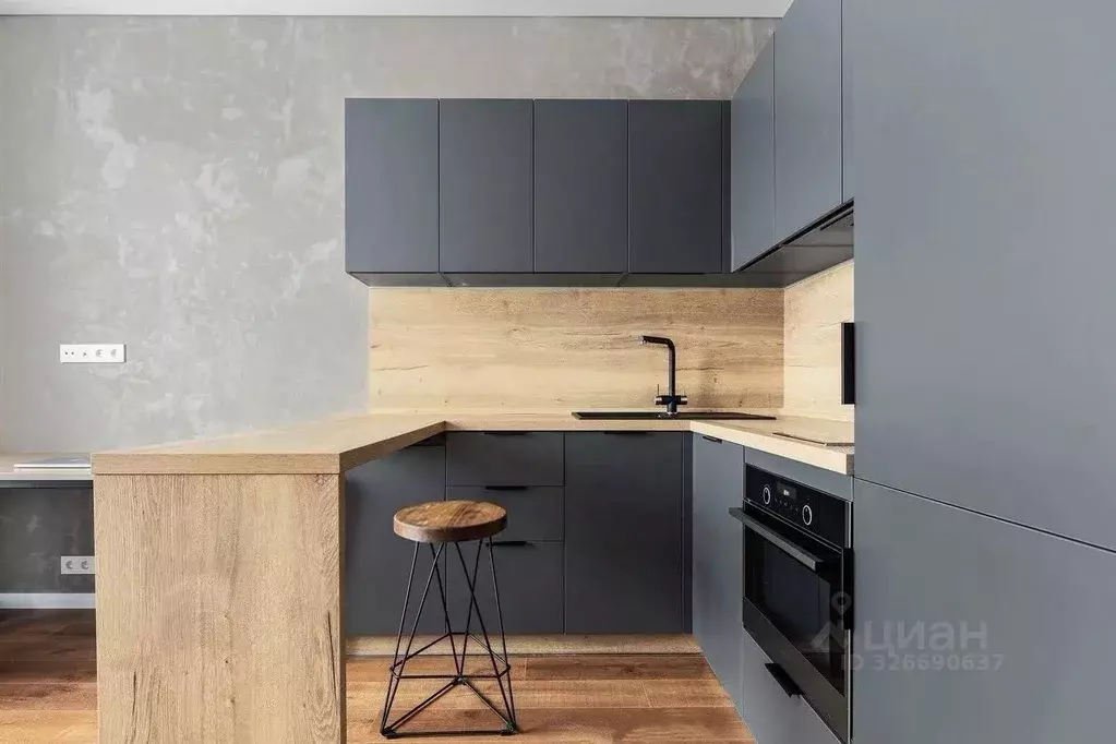 Студия Краснодарский край, Сочи Центральный мкр, ул. Роз, 52 (32.0 м) - Фото 1