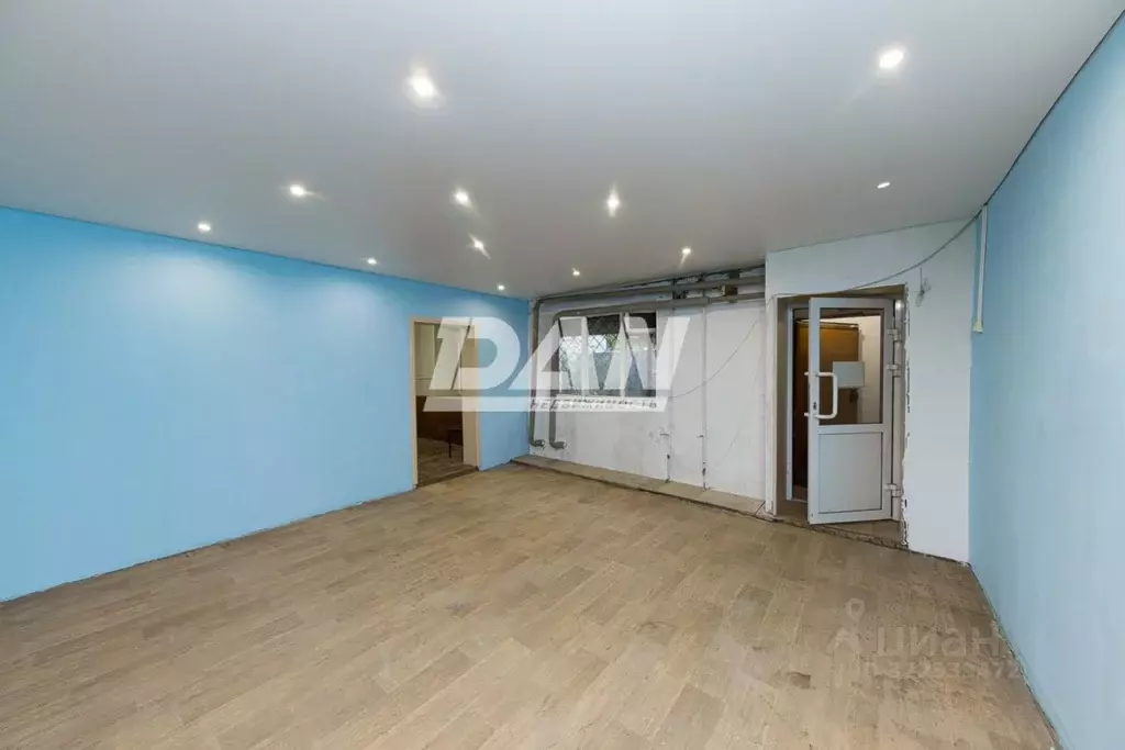 Торговая площадь в Челябинская область, Челябинск ул. Расковой, 2А (68 ... - Фото 1