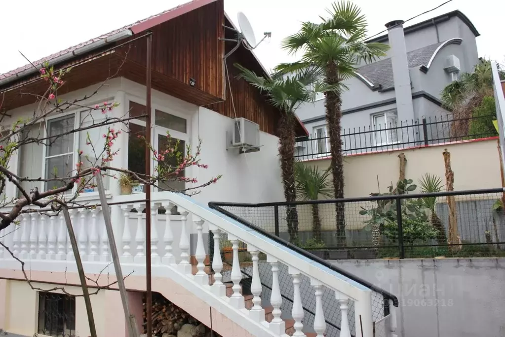 Дом в Краснодарский край, Сочи Новый Сочи мкр, ул. Пирогова, 34А/2 (48 ... - Фото 1