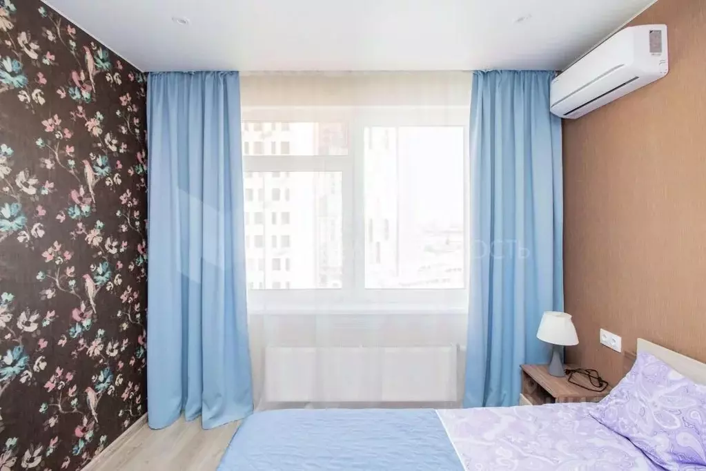 Студия Тюменская область, Тюмень ул. Краснооктябрьская, 14 (29.0 м) - Фото 1