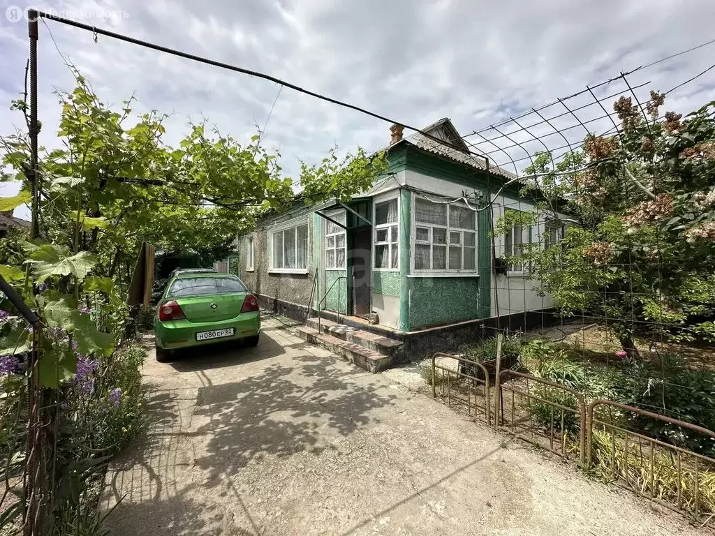 Дом в Красноперекопск, Транспортная улица (79.6 м) - Фото 2