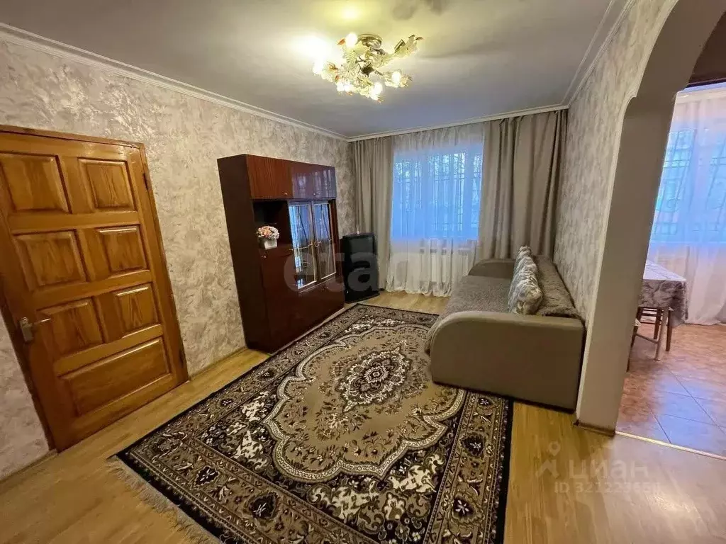 2-к кв. Северная Осетия, Владикавказ ул. Зои Космодемьянской, 12 (47.0 ... - Фото 1