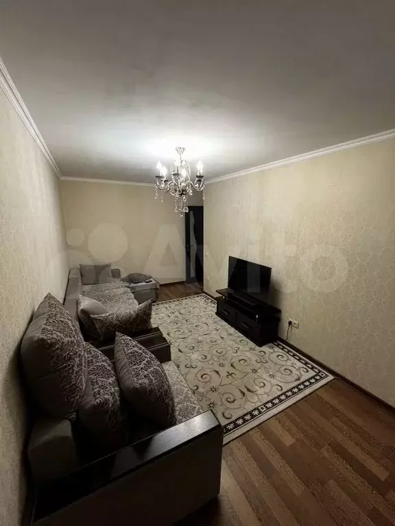 4-к. квартира, 100 м, 1/5 эт. - Фото 0