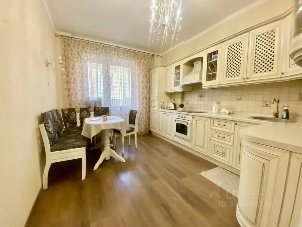 2-к кв. Московская область, Щелково Богородский мкр, 16 (60.0 м) - Фото 0