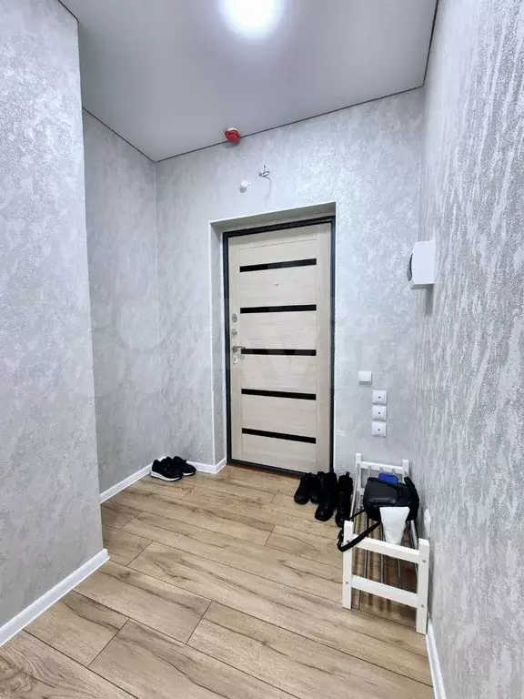 2-к. квартира, 50 м, 9/9 эт. - Фото 0