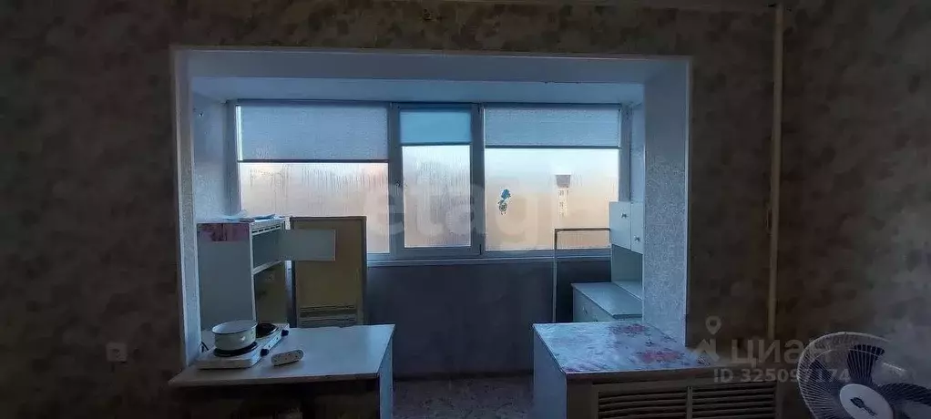 Студия Тюменская область, Тюмень ул. Мельникайте, 63 (18.0 м) - Фото 1