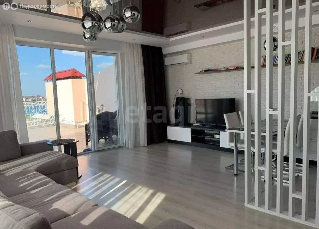 1-комнатная квартира: Севастополь, улица Пляж Омега, 8 (45 м) - Фото 1