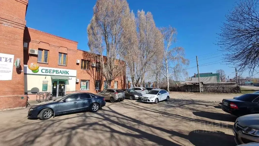 Торговая площадь в Самарская область, Кинель ул. Д. Бедного, 44 (201 ... - Фото 1