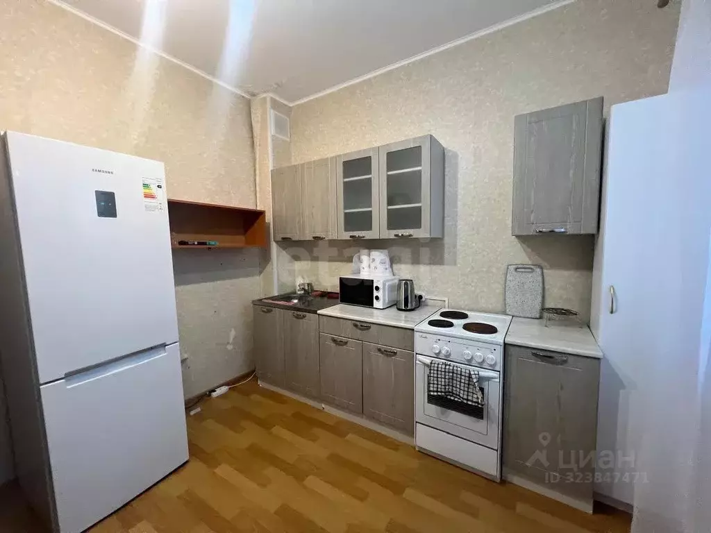 Студия Ханты-Мансийский АО, Сургут ул. Замятинская, 11/1 (36.1 м) - Фото 2