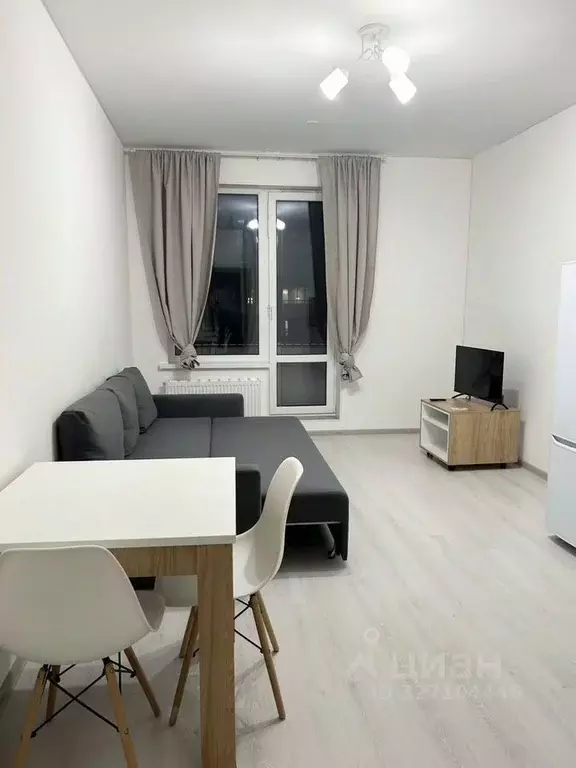 1-к кв. Санкт-Петербург аллея Арцеуловская, 17 (24.0 м) - Фото 2