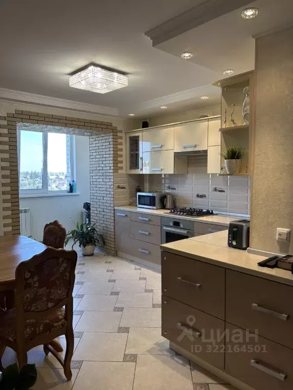 3-к кв. Брянская область, Брянск 2-й Советский пер., 7б (93.0 м) - Фото 0