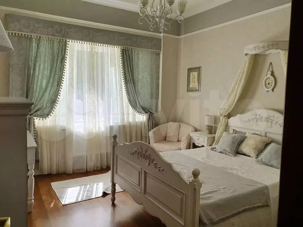 Дом 400 м на участке 24 сот. - Фото 1
