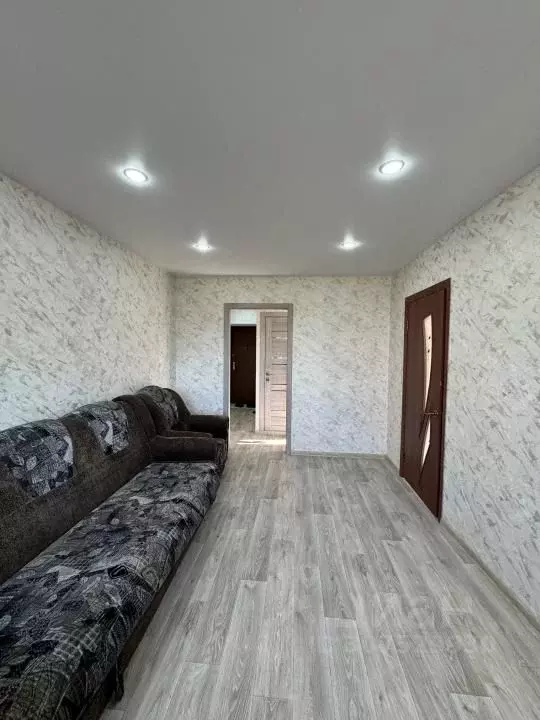 2-к кв. Татарстан, Зеленодольск Украинская ул., 3 (43.1 м) - Фото 1