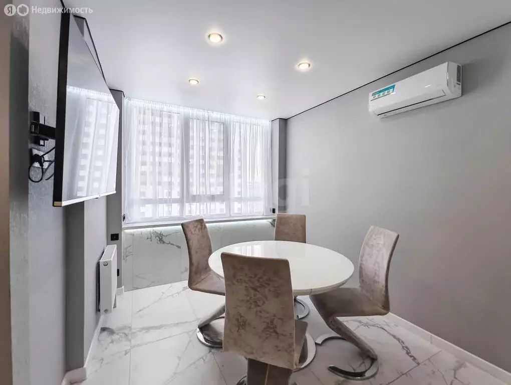 1-комнатная квартира: Тюмень, улица Менжинского, 60 (30 м) - Фото 2