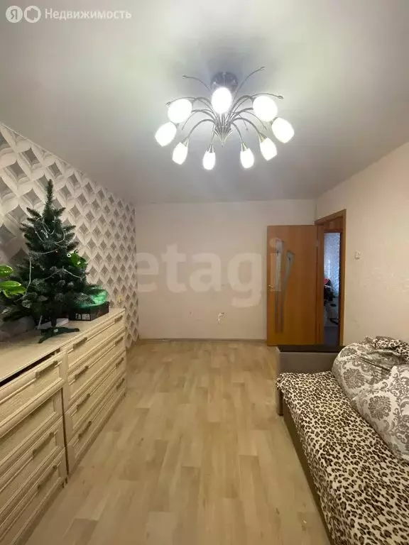 3-комнатная квартира: Йошкар-Ола, улица Йывана Кырли, 40 (61.4 м) - Фото 1