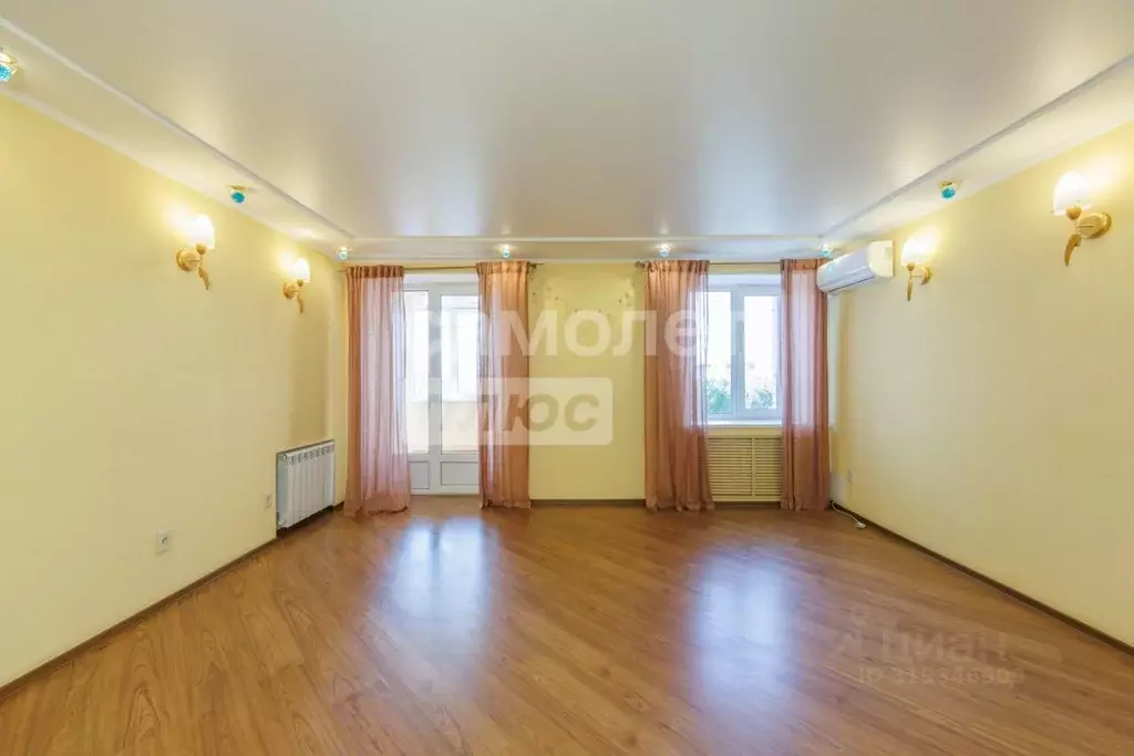 3-к кв. Брянская область, Брянск ул. Фокина, 90 (64.0 м) - Фото 1