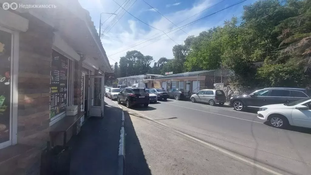 Квартира-студия: Алупка, улица Первого Мая, 1В (33 м) - Фото 1