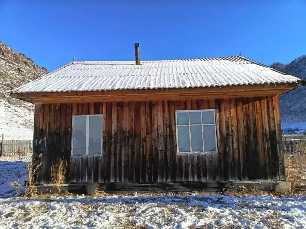 Дом в Алтай, Чемальский район, с. Эдиган ул. Подгорная (55 м) - Фото 2