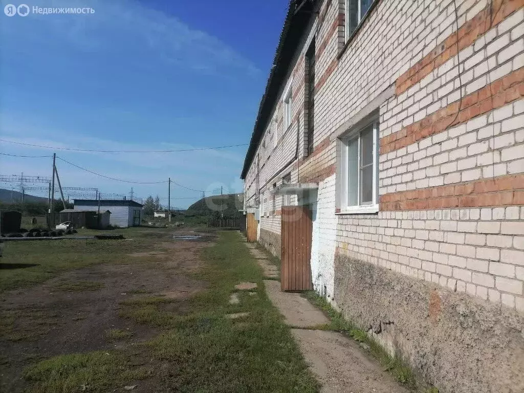 2-комнатная квартира: посёлок городского типа Приисковый, улица ... - Фото 1