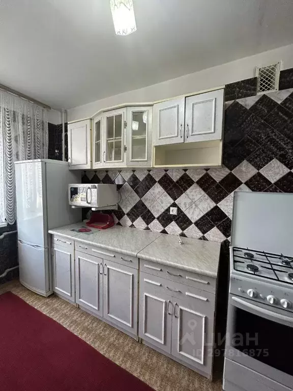 2-к кв. Саратовская область, Саратов ул. Имени П.И. Чайковского, 1 ... - Фото 1