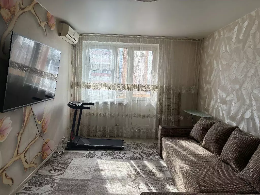 Продается 2-комнатная квартира - Фото 2