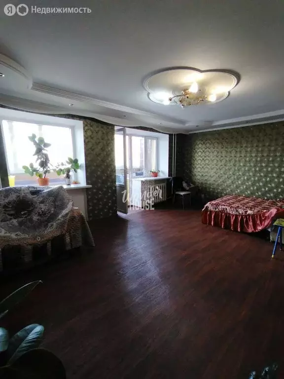 3-комнатная квартира: микрорайон Мелиораторов, улица Мелиораторов, 8 ... - Фото 1