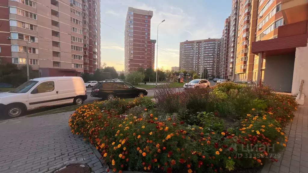 1-к кв. Московская область, Лобня Батарейная ул., 8 (38.2 м) - Фото 1