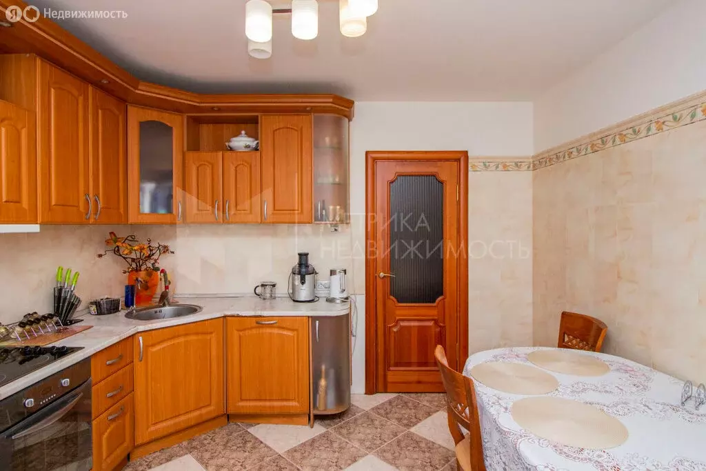 4-комнатная квартира: Тюмень, улица Московский Тракт, 143к3 (111.2 м) - Фото 1