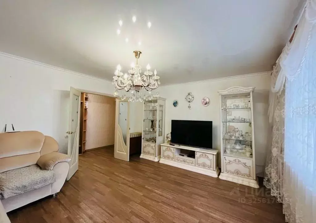 3-к кв. Татарстан, Нижнекамск ул. Сююмбике, 30 (60.0 м) - Фото 2