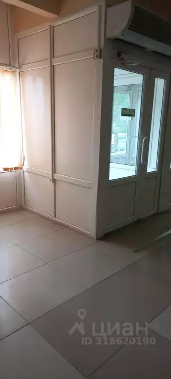 Помещение свободного назначения в Свердловская область, Реж ул. ... - Фото 1