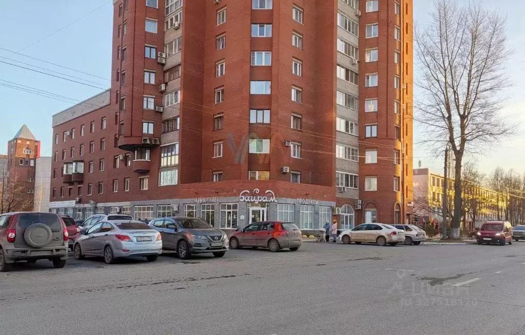 Торговая площадь в Башкортостан, Уфа Российская ул., 98/2 (391 м) - Фото 2