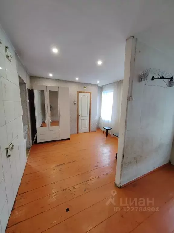 Дом в Хакасия, Абакан ул. Володарского, 50 (40 м) - Фото 0