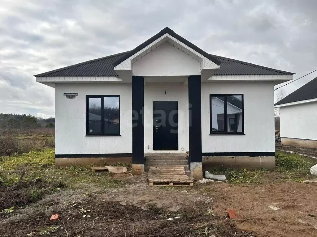 Дом в Башкортостан, Иглинский район, Акбердинский сельсовет ул. ... - Фото 1