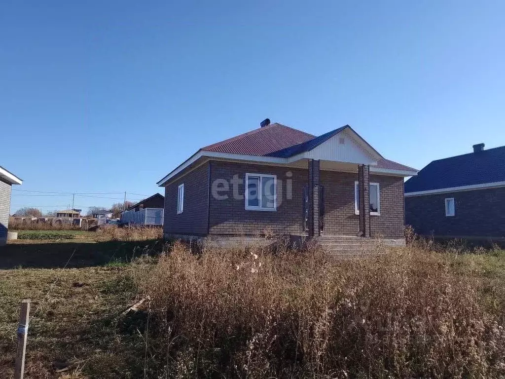 Дом в Башкортостан, Иглинский район, Акбердинский сельсовет, ... - Фото 0
