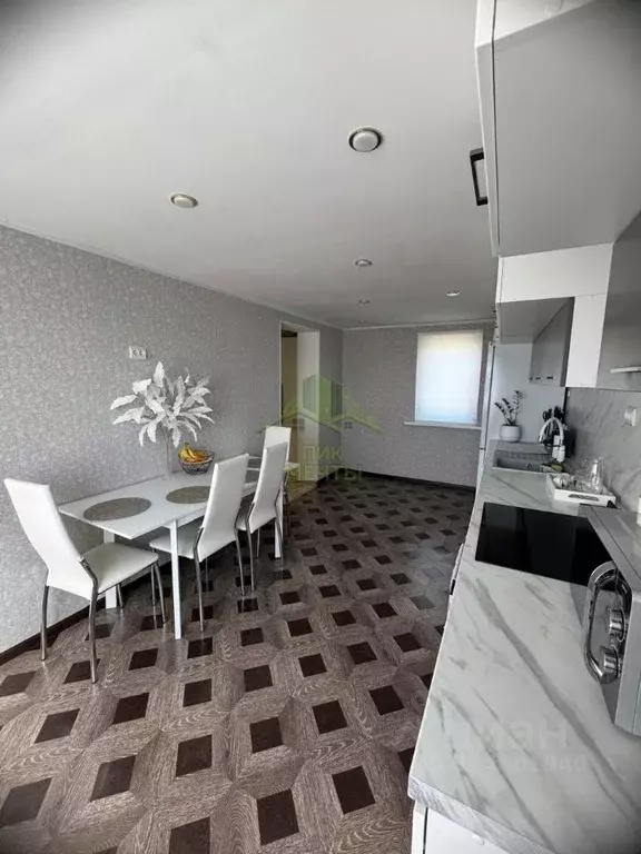 Дом в Бурятия, Тарбагатайский район, Саянтуйское с/пос, с. Нижний ... - Фото 1