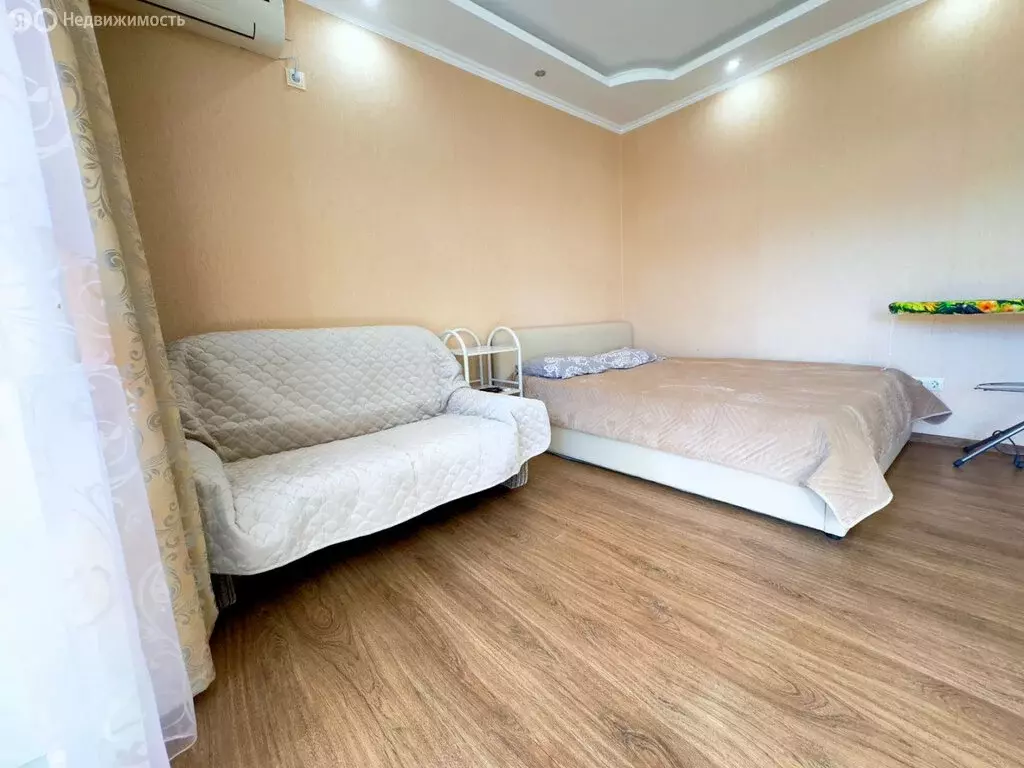 2-комнатная квартира: Геленджик, Геленджикский проспект, 6 (80 м) - Фото 1