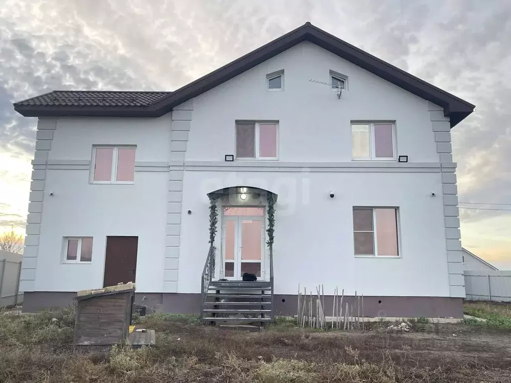 Дом в Самарская область, Кинельский район, Красносамарское с/пос, с. ... - Фото 2