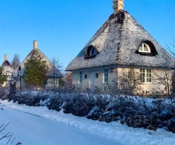 Дом в Тверская область, Конаковский муниципальный округ, д. Малое ... - Фото 1