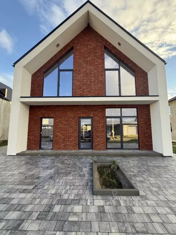 Дом в Калининградская область, Гурьевский муниципальный округ, пос. ... - Фото 1