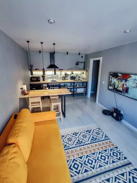 2-к кв. Мурманская область, Кировск просп. Ленина, 24 (31.0 м) - Фото 2