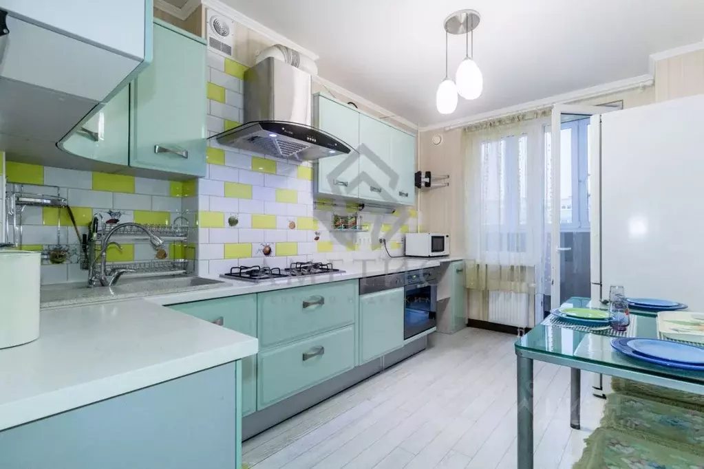 3-к кв. Калининградская область, Калининград Судостроительная ул., 31А ... - Фото 1