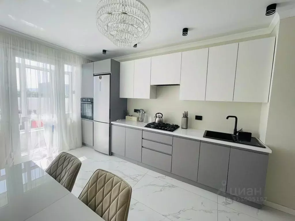 2-к кв. Северная Осетия, Владикавказ ул. Шамиля Джикаева, 2А (72.0 м) - Фото 2