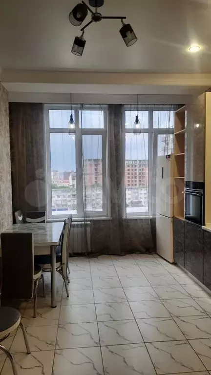 1-к. квартира, 50 м, 7/8 эт. - Фото 0