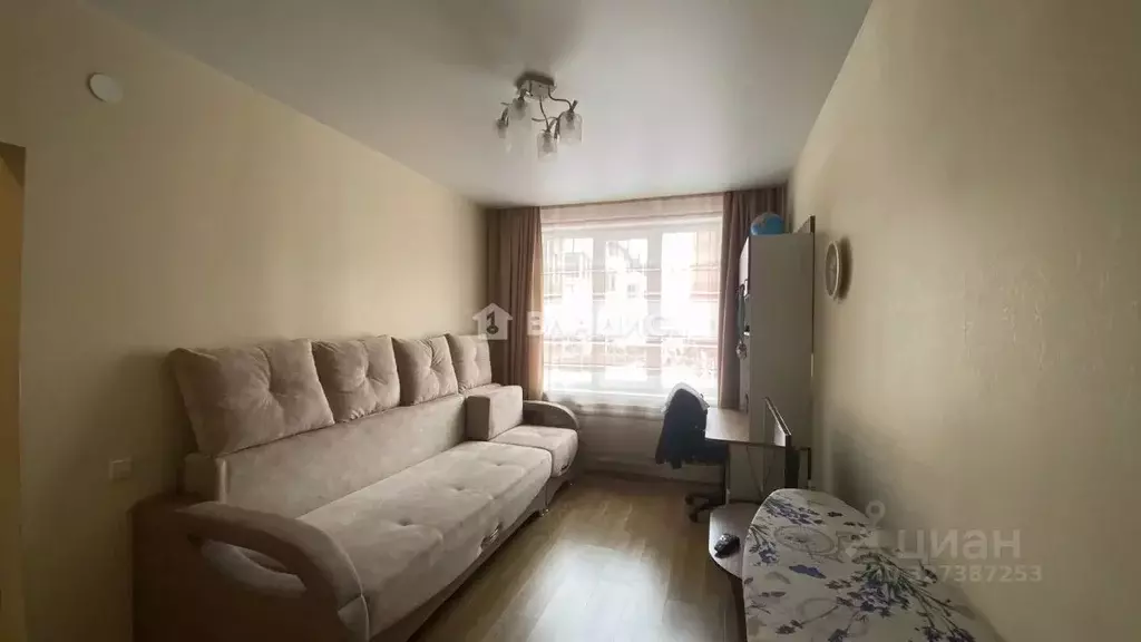 1-к кв. Бурятия, Улан-Удэ 140А мкр, 15 (35.0 м) - Фото 2