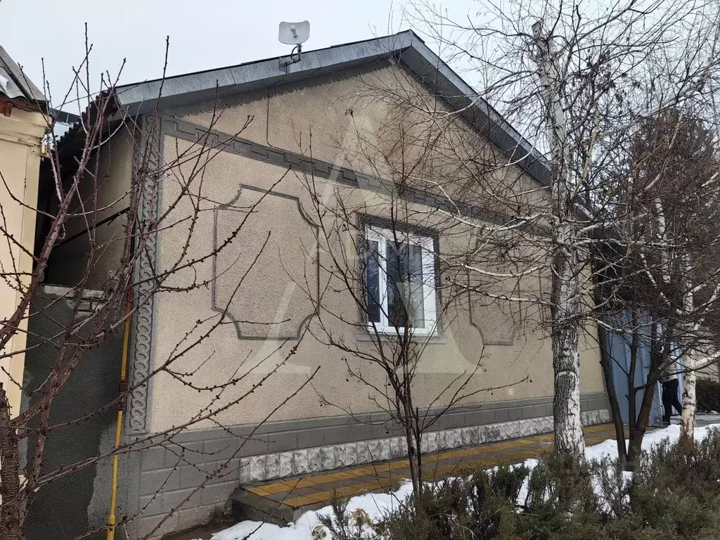 Дом в Волгоградская область, Волгоград пос. Ангарский, ул. ... - Фото 1