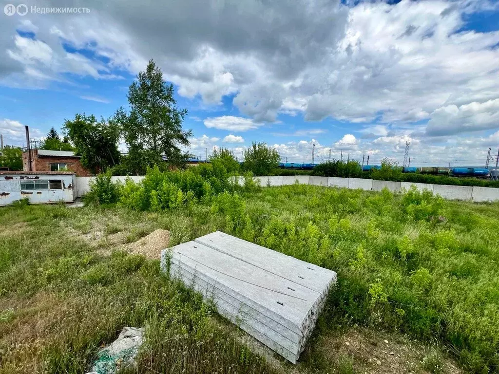 Участок в Мегет, Оренбургская улица (20 м) - Фото 0