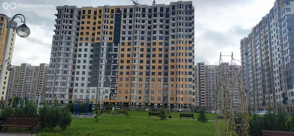 3-комнатная квартира: Тамбов, Пахотная улица, 18 (81 м) - Фото 0